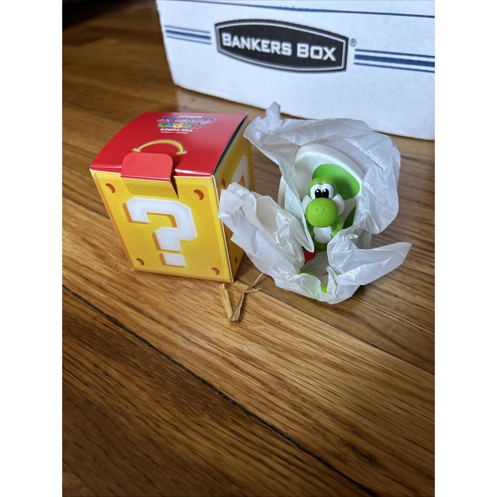McDonalds 2026 Super Mario Galaxy Happy Meal Toy #05 Yoshi New in Box